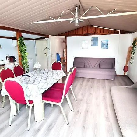 Bella Tra Mare E Semesterbostad